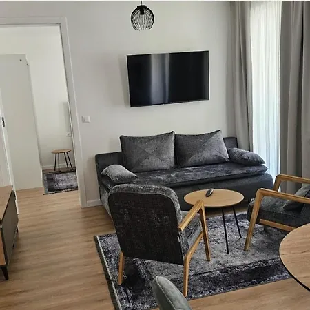 Apartment- Free Parking 塞拉耶佛